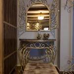 Maria's Boutique 4*