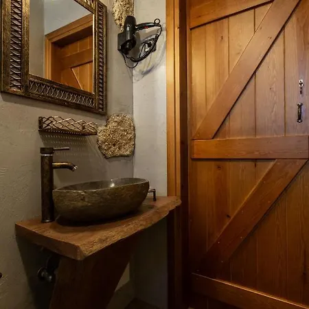 Maria's Boutique 4* Corinto